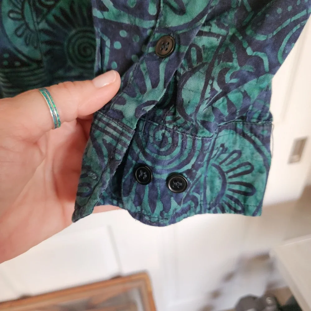 Jahari West Men's Long Sleeve Dark Blue and Teal Tropical Batik Shirt - Large - Picture 10 of 10